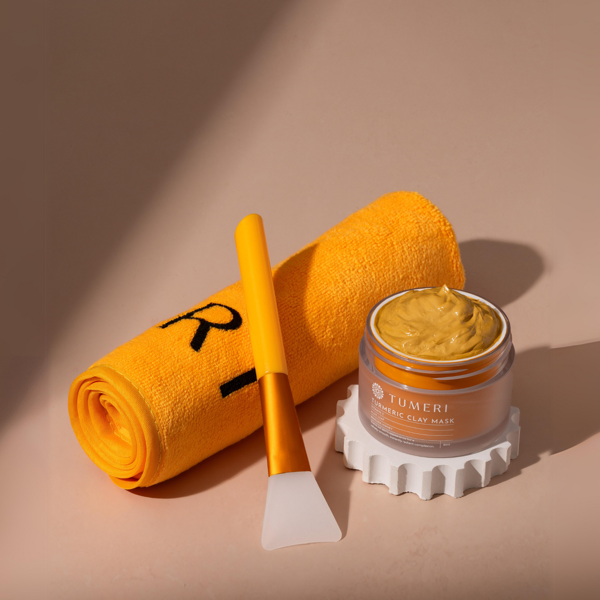 Turmeric + Vitamin C Clay Mask